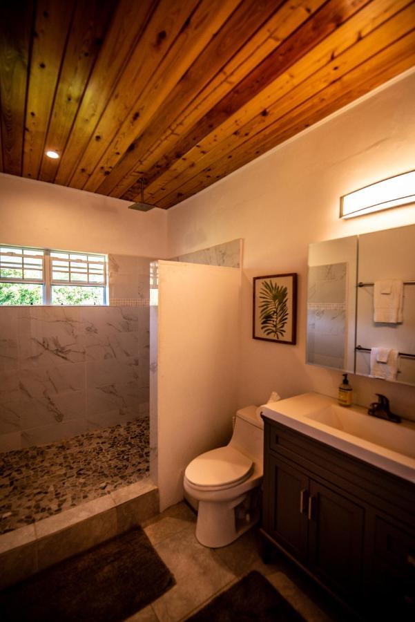 Fantastic Penthouse At Sunset Serenade Suites Cruz Bay 외부 사진